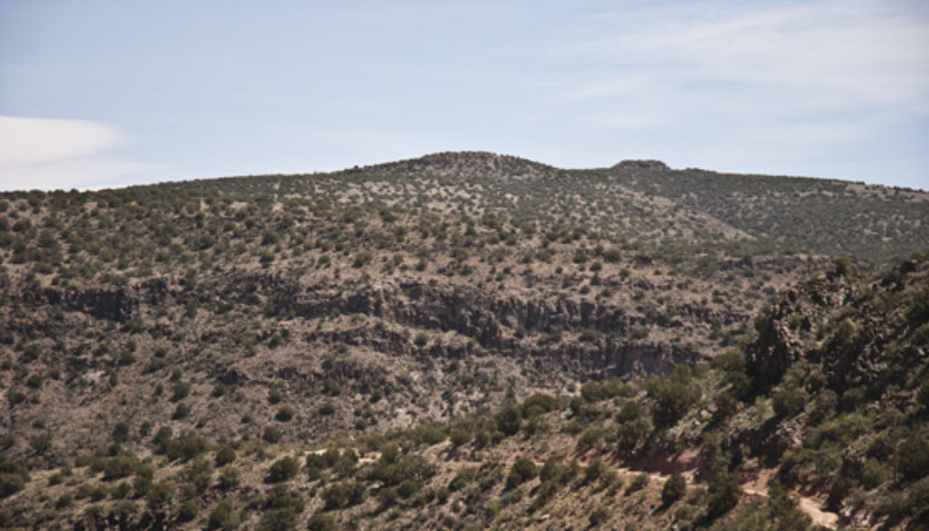 house mtn closeup