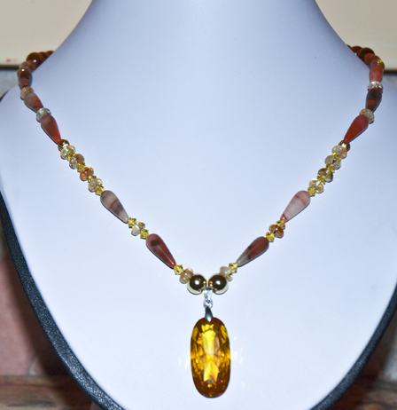 CITRINE organizing necklace picasso jasper