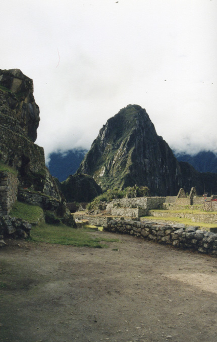 Huynu Picchu